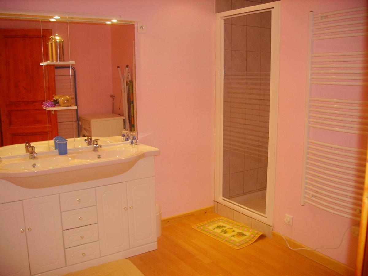 Holiday home Les Ducs